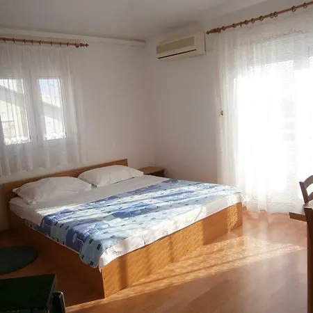 Simic Apartament